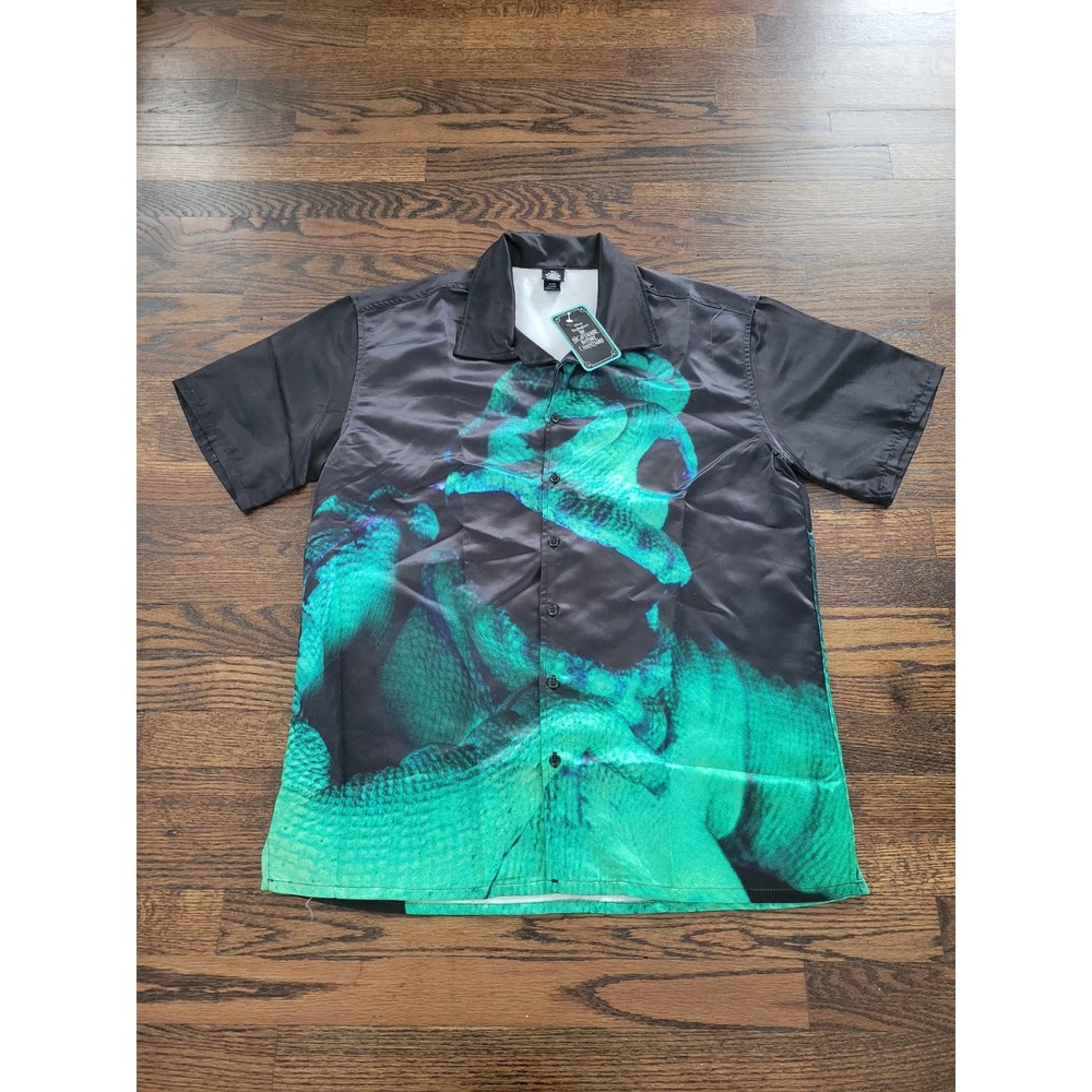 DISNEY NIGHTMARE BEFORE CHRISTMAS OOGIE BOOGIE MAN BUTTON DOWN SHIRT Mens Medium